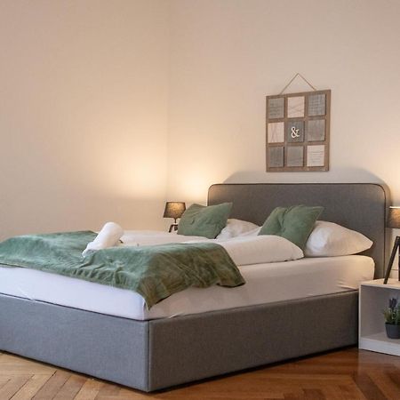 Roomy 2Br Apt. Near Akh -Perfect For Longstays Wien Exteriör bild